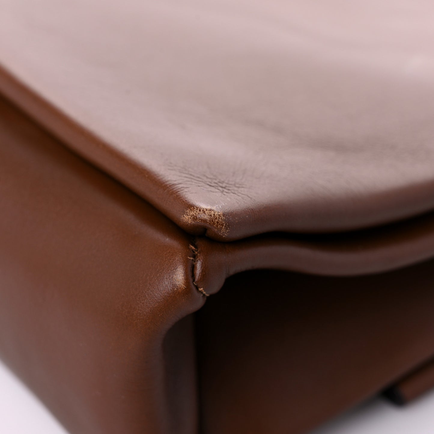 Smooth Calfskin Blade Flap Brown