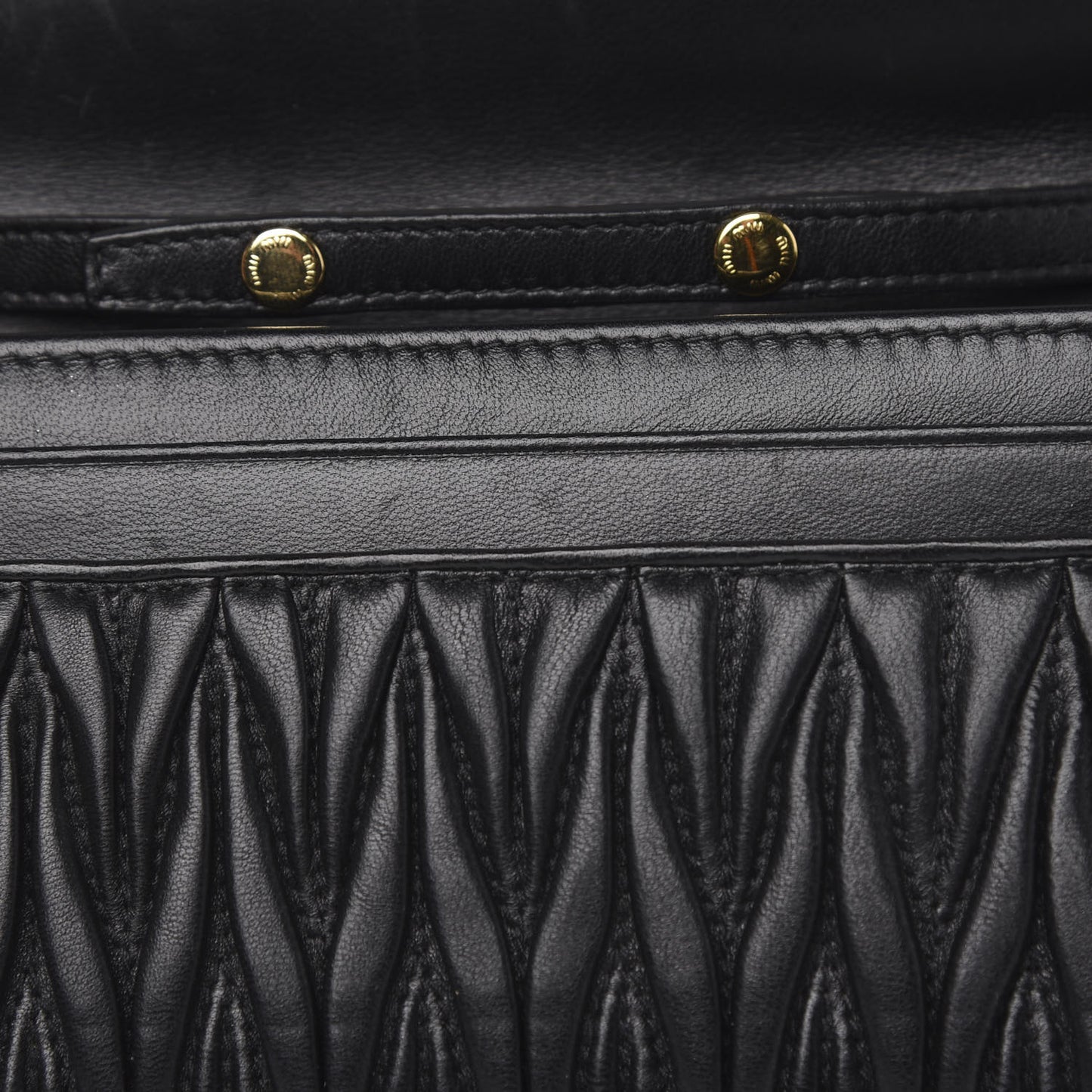 Nappa Matelasse Wallet On Chain Black