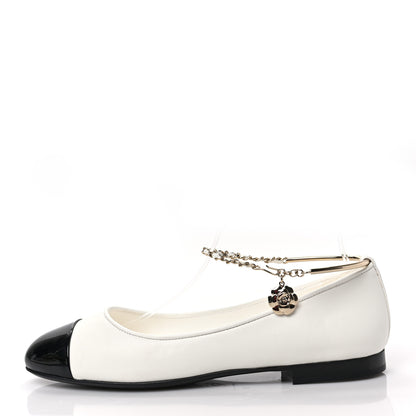 Chanel Lambskin Patent Calfskin Cap Toe Ankle Chain Ballerina Flats 38 White Black 1 of 8
