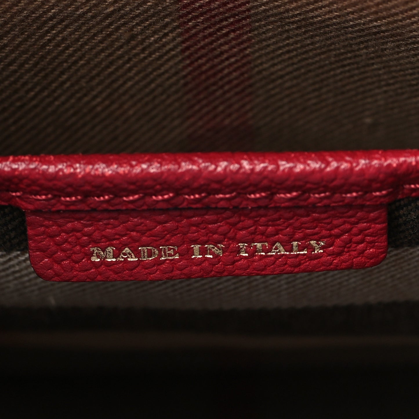 Soft Grain Calfskin Small Buckle Tote Parade Red