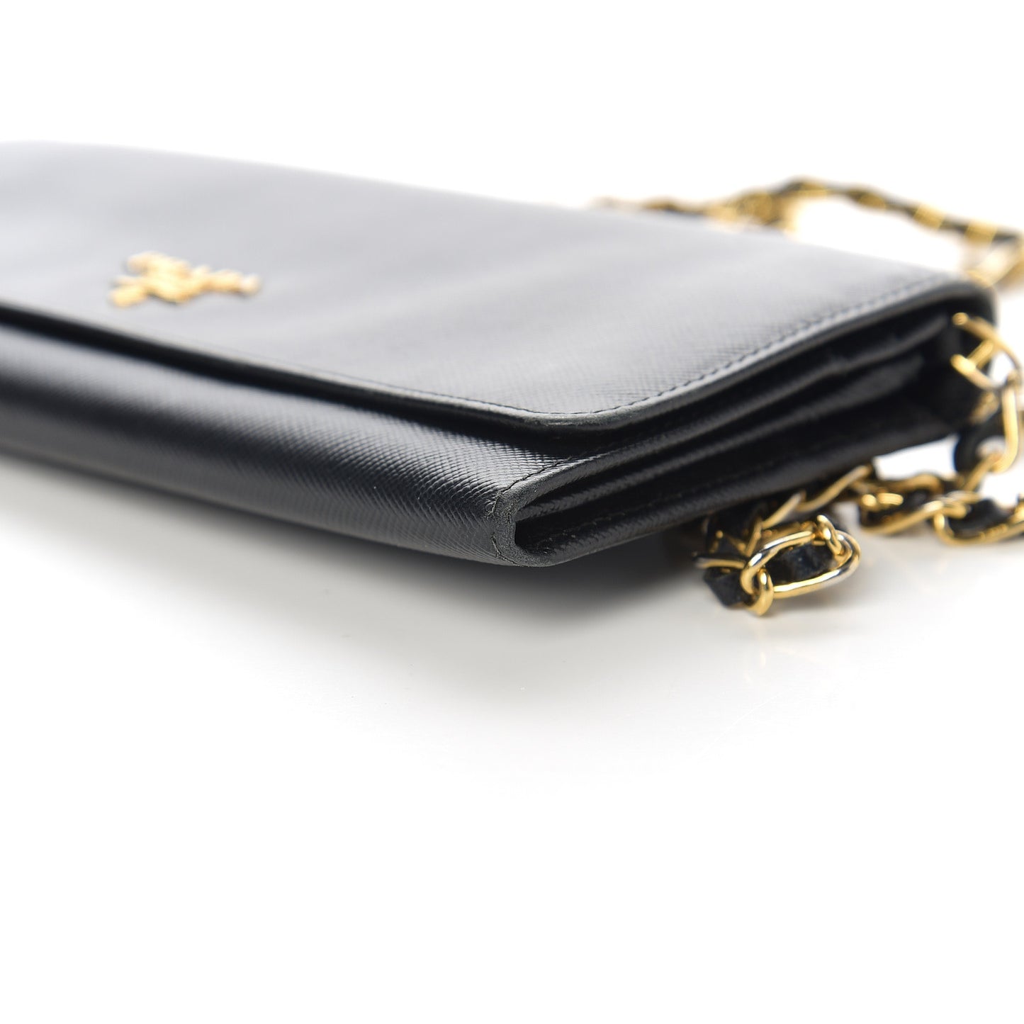 Saffiano Metal Oro Chain Wallet Black