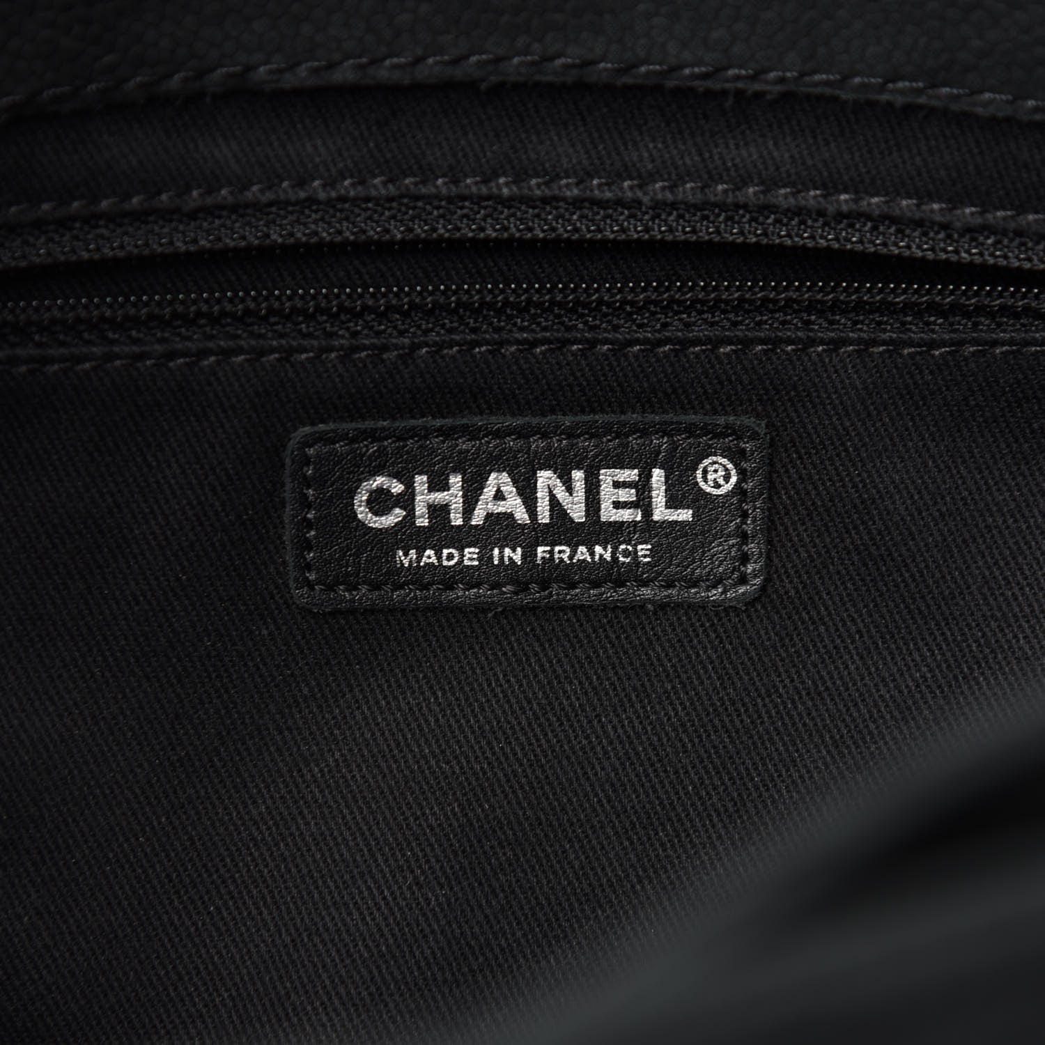 Chanel Iridescent Caviar Medium Lady Pearly Flap Black 8 of 10