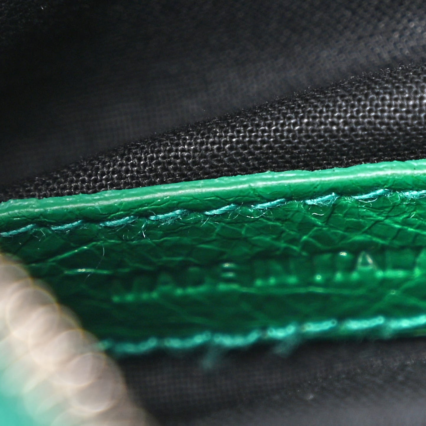 Agneau Arena Le Cagole Shoulder Bag XS Jade