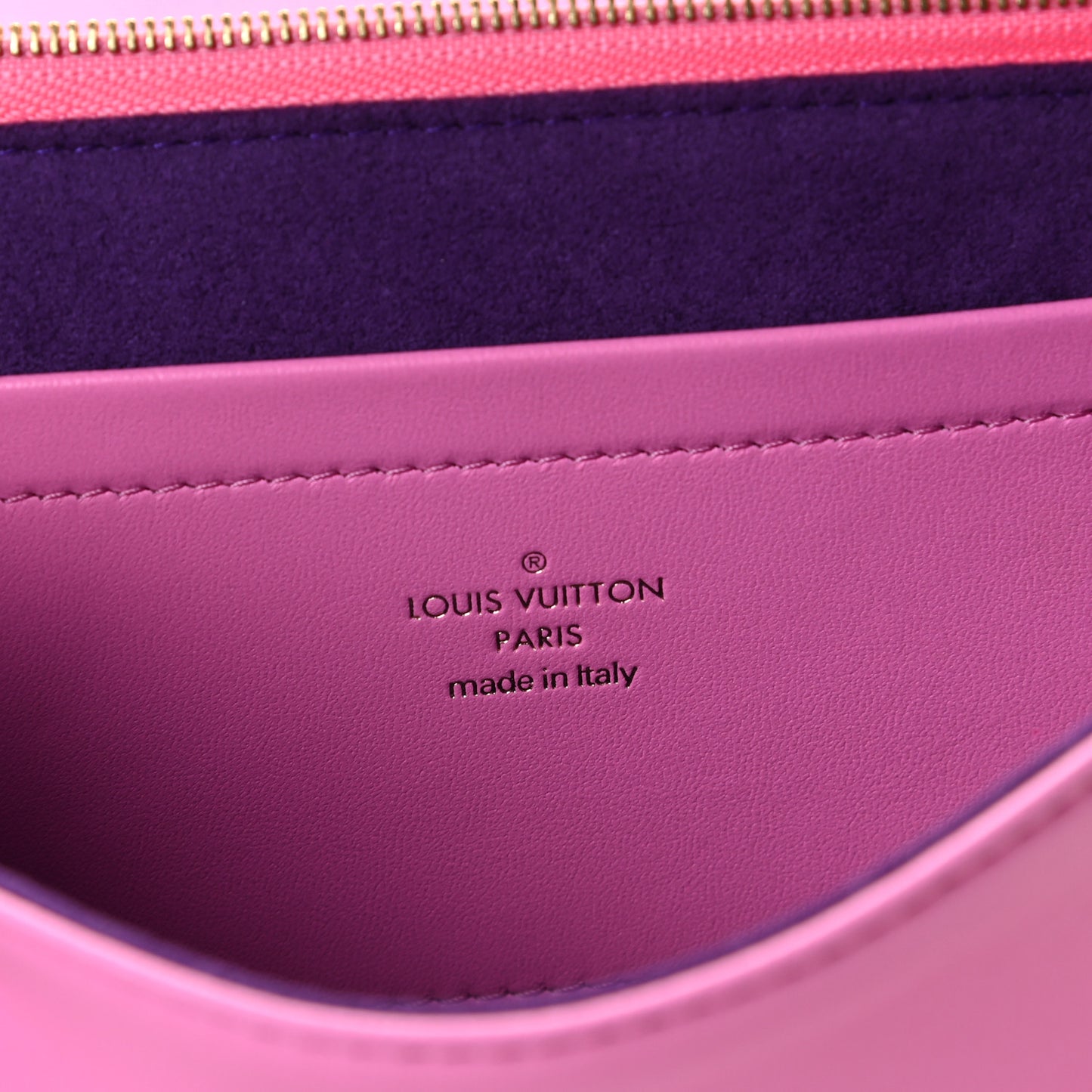 Lambskin Embossed Monogram Vuittamins Pochette Coussin Rose Violet