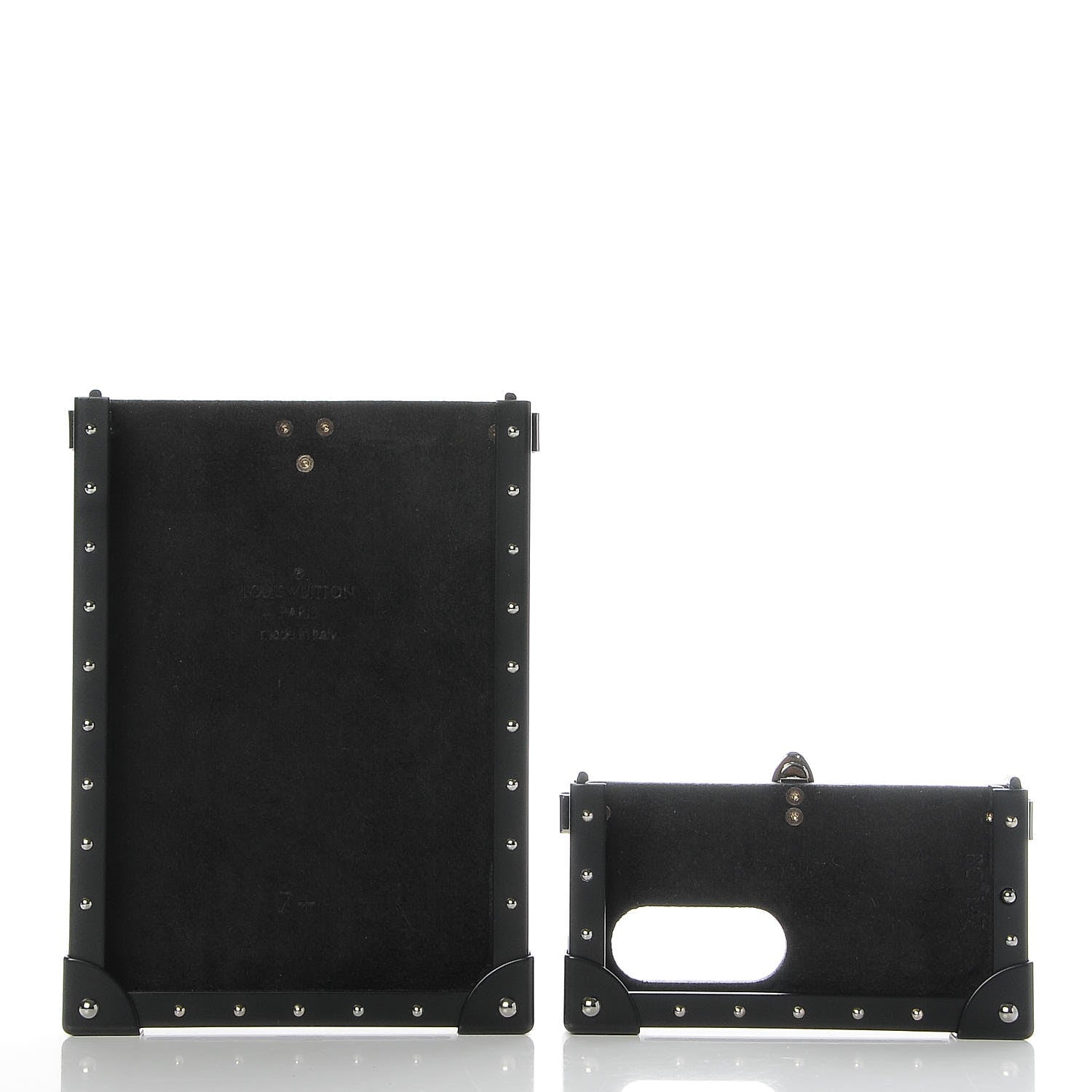 Louis Vuitton Monogram Eclipse Eye-Trunk iPhone 7 Plus Case 5 of 8