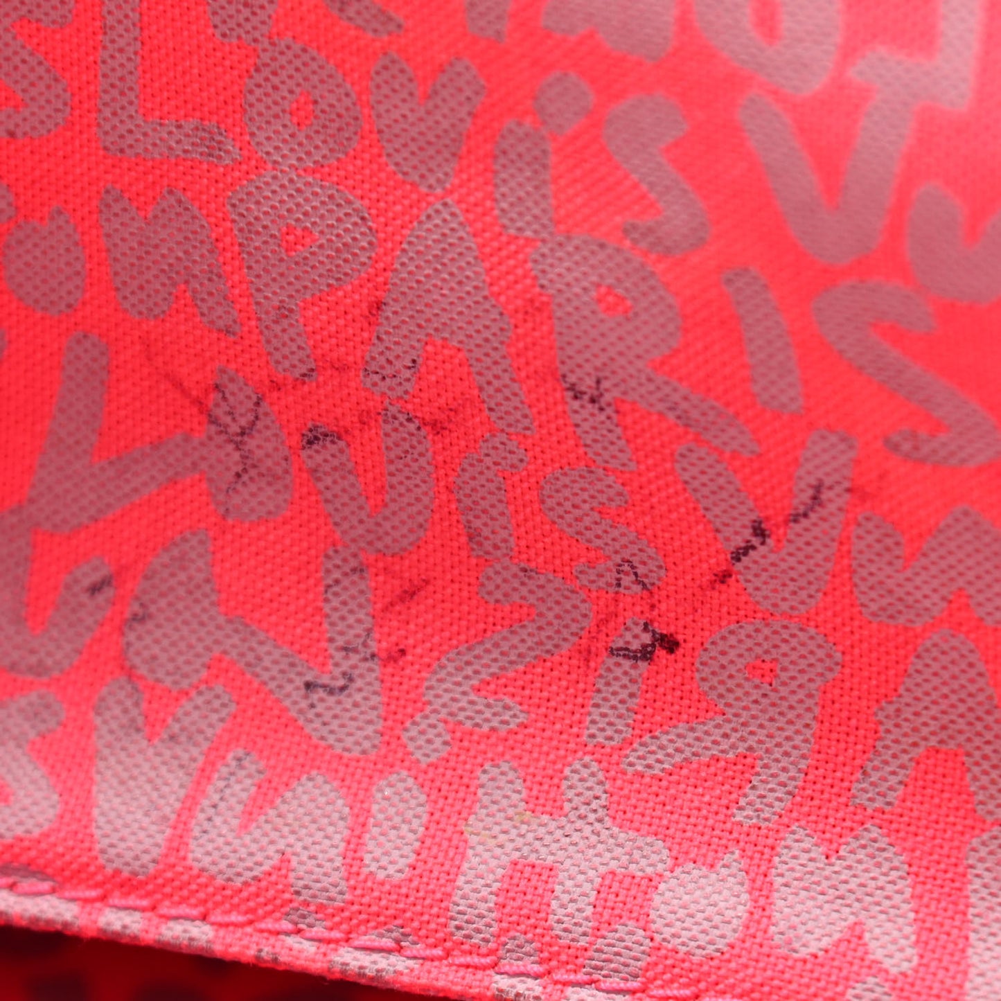 Monogram Graffiti Neverfull GM Fuchsia