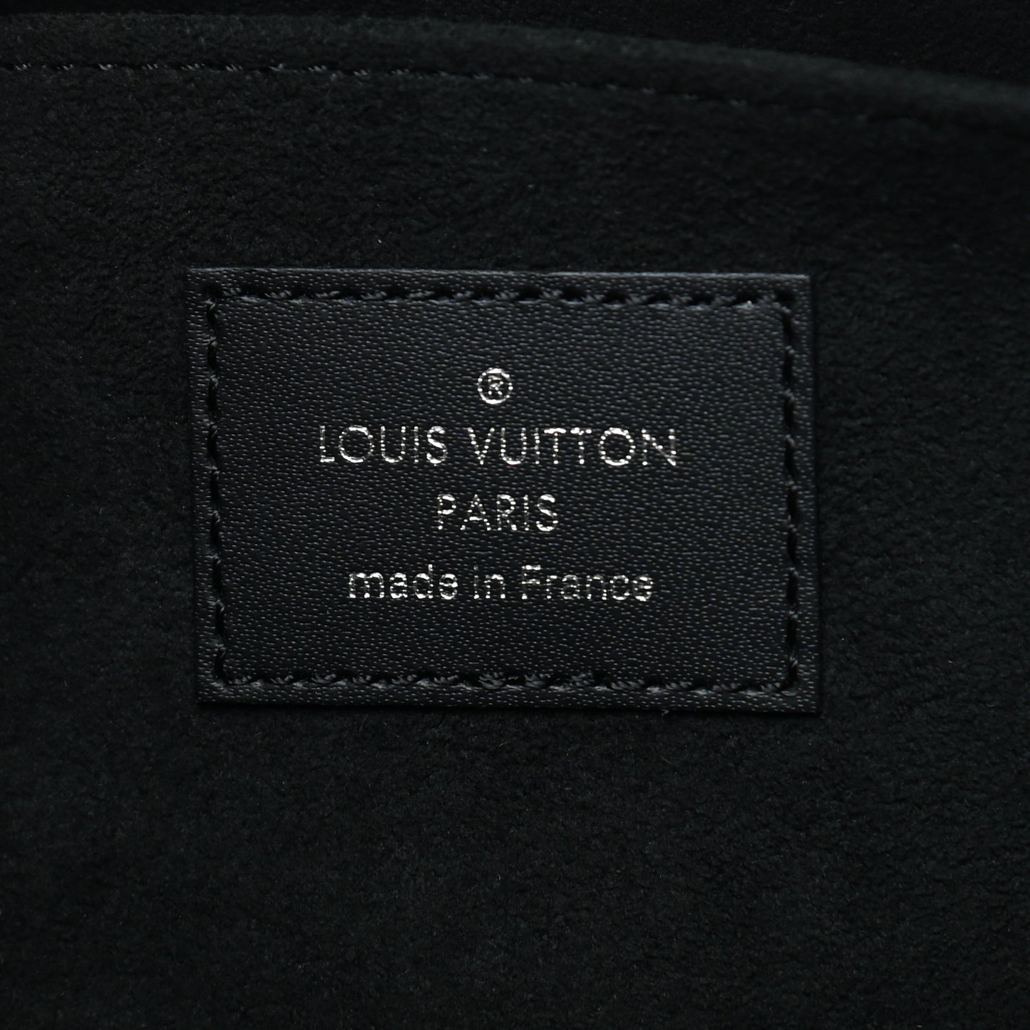 X SUPREME Epi Pochette Jour GM Black