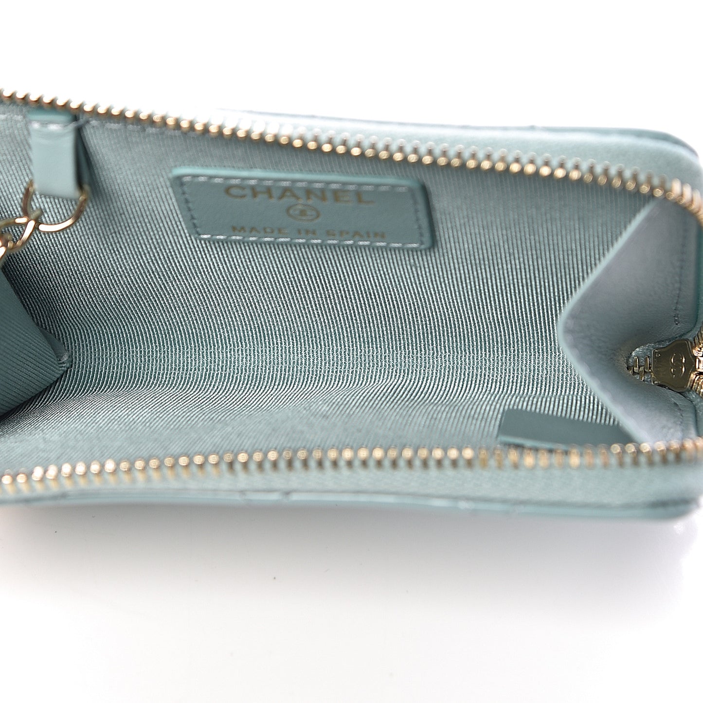 Patent Quilted Key Holder Case Blue