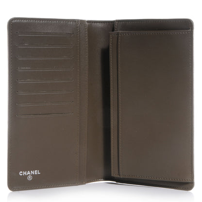 Chanel Lambskin Quilted Boy Yen Wallet Dark Green 5 of 8
