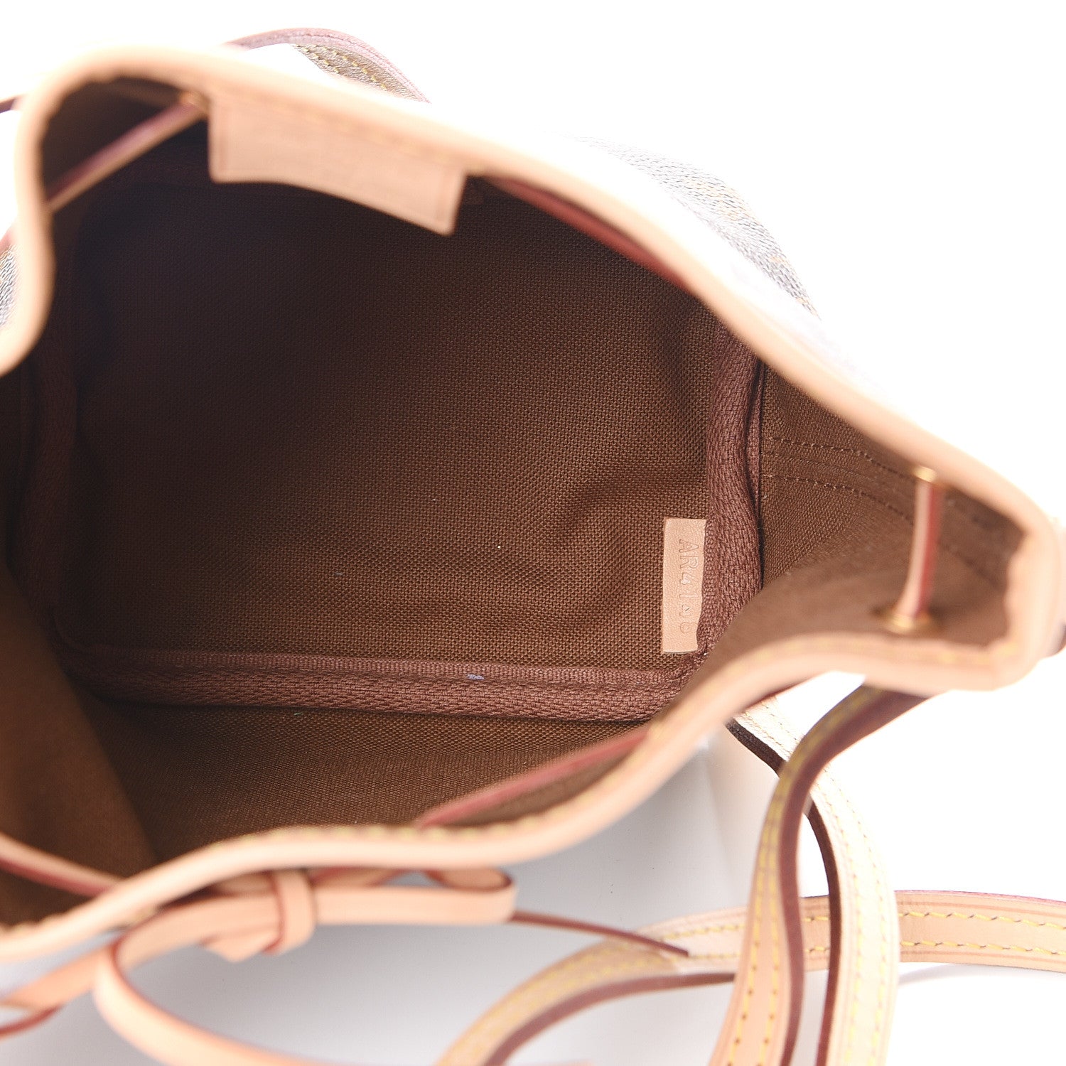 Louis Vuitton Monogram Nano Noe 4 of 9