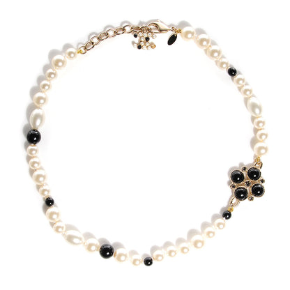 Chanel Poured Glass Faux Pearl Short Necklace 1 of 5