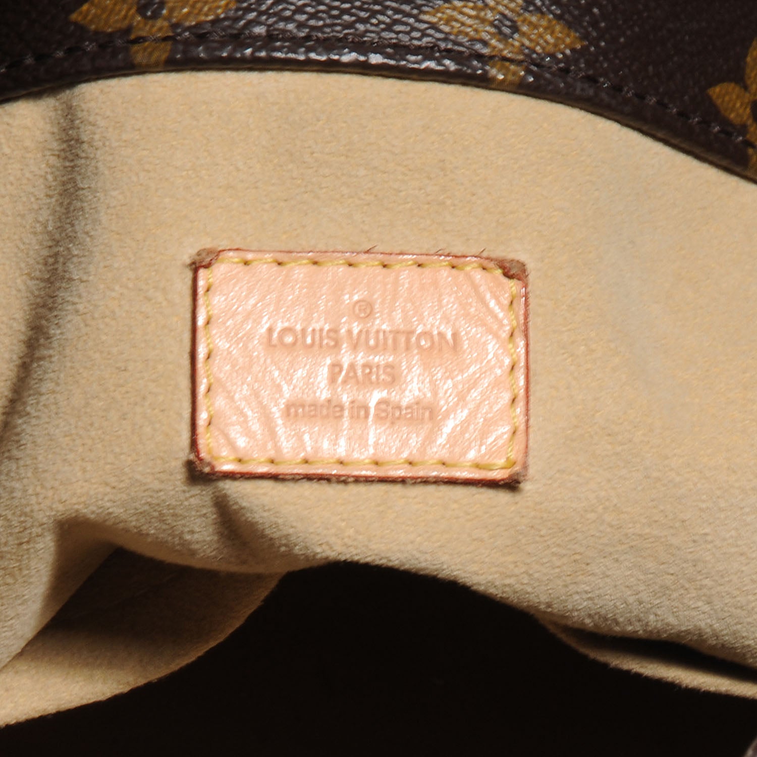 Louis Vuitton Monogram Artsy MM 6 of 7