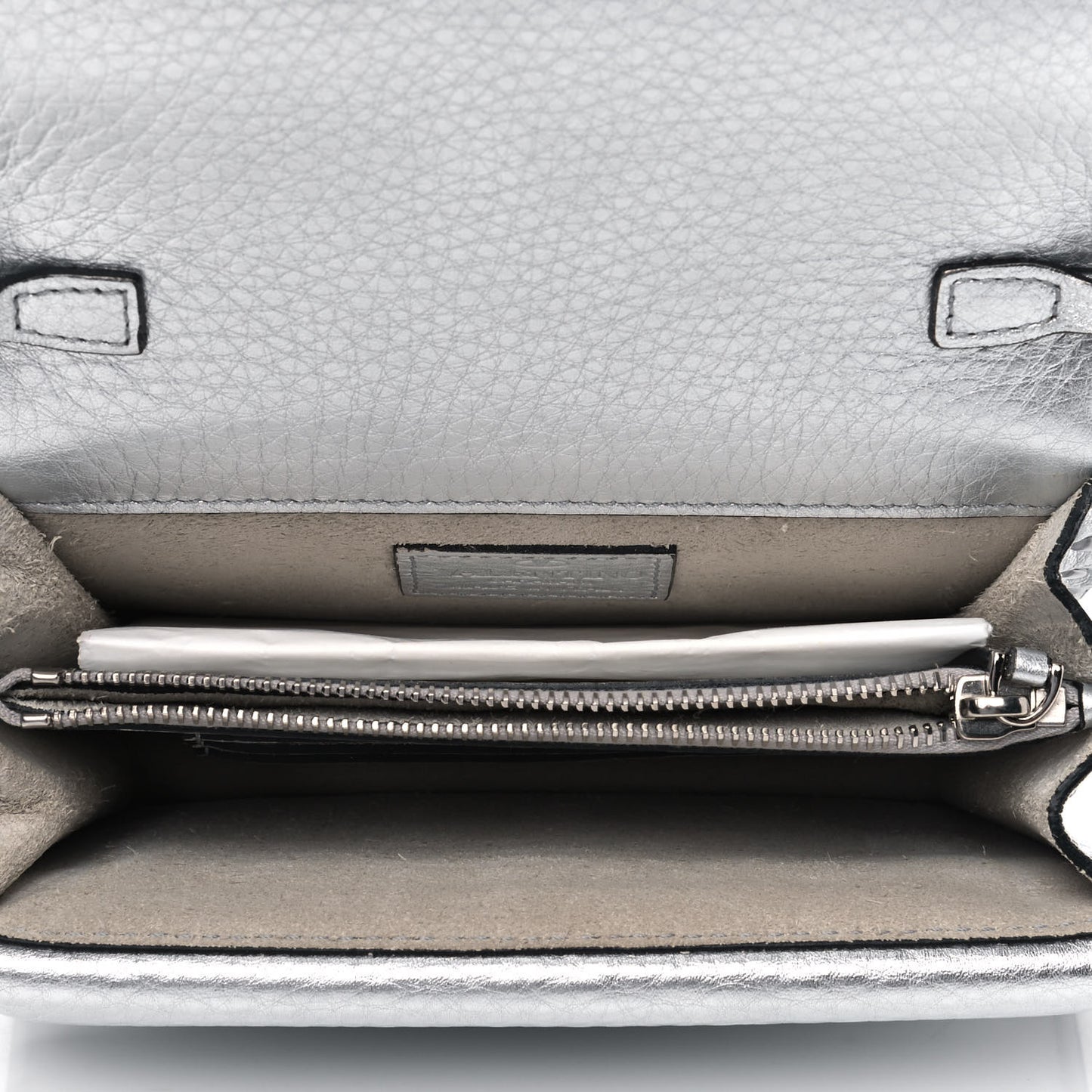 Metallic Pebbled Calfskin Rockstud Wallet on Chain Silver