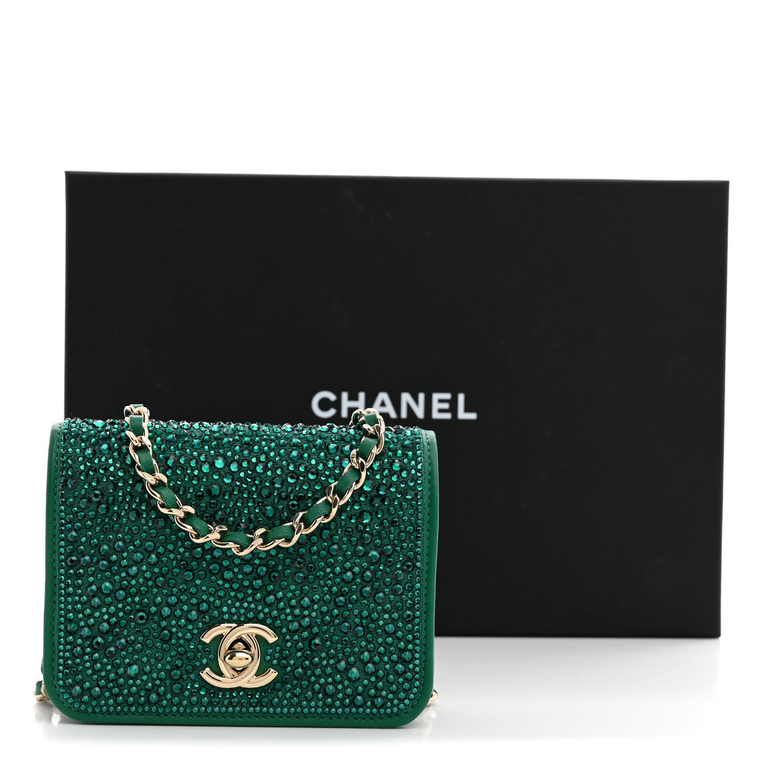 Chanel Lambskin Crystal Diamante Clutch With Chain Green 10 of 10