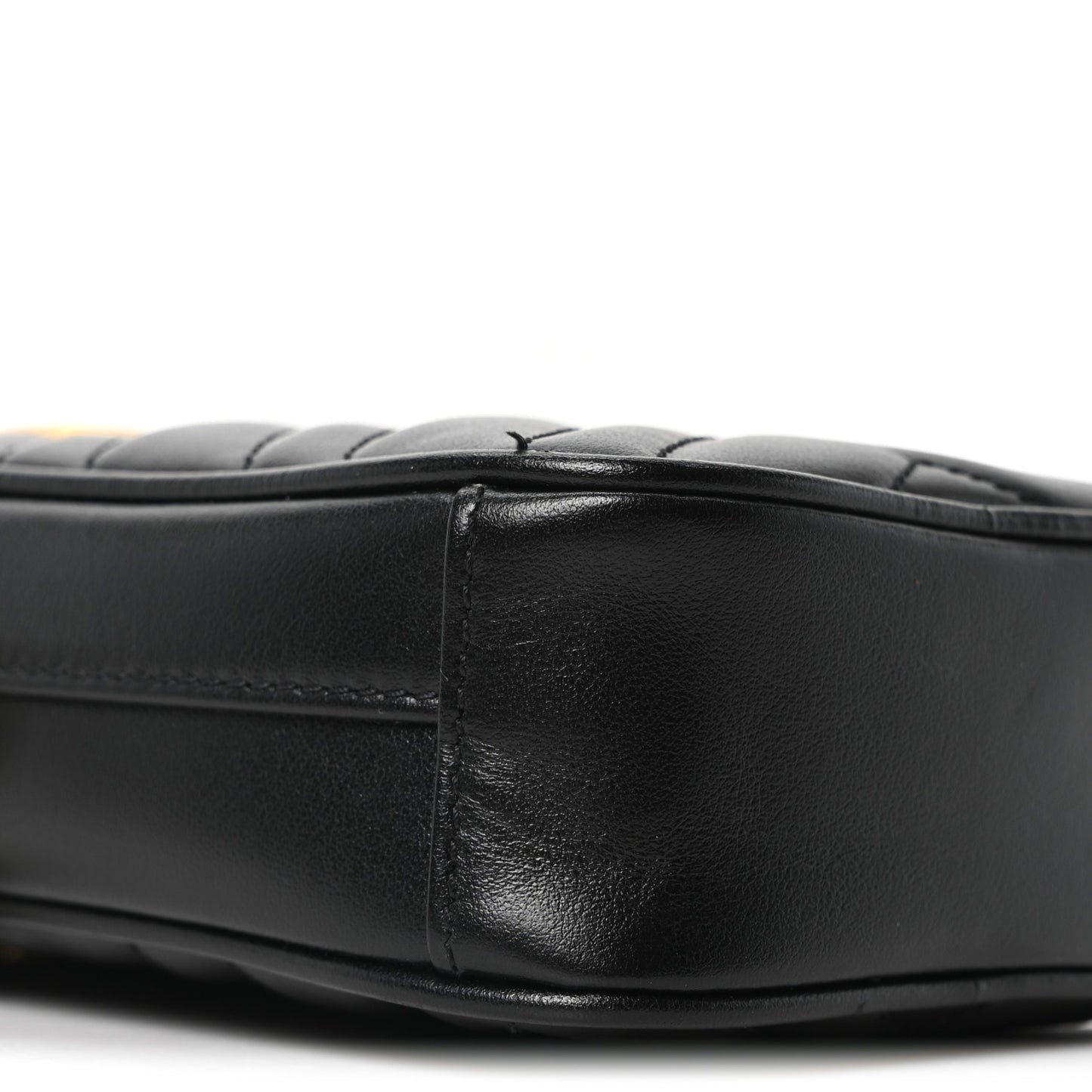 Calfskin Matelasse Mini GG Marmont Crossbody Bag Black