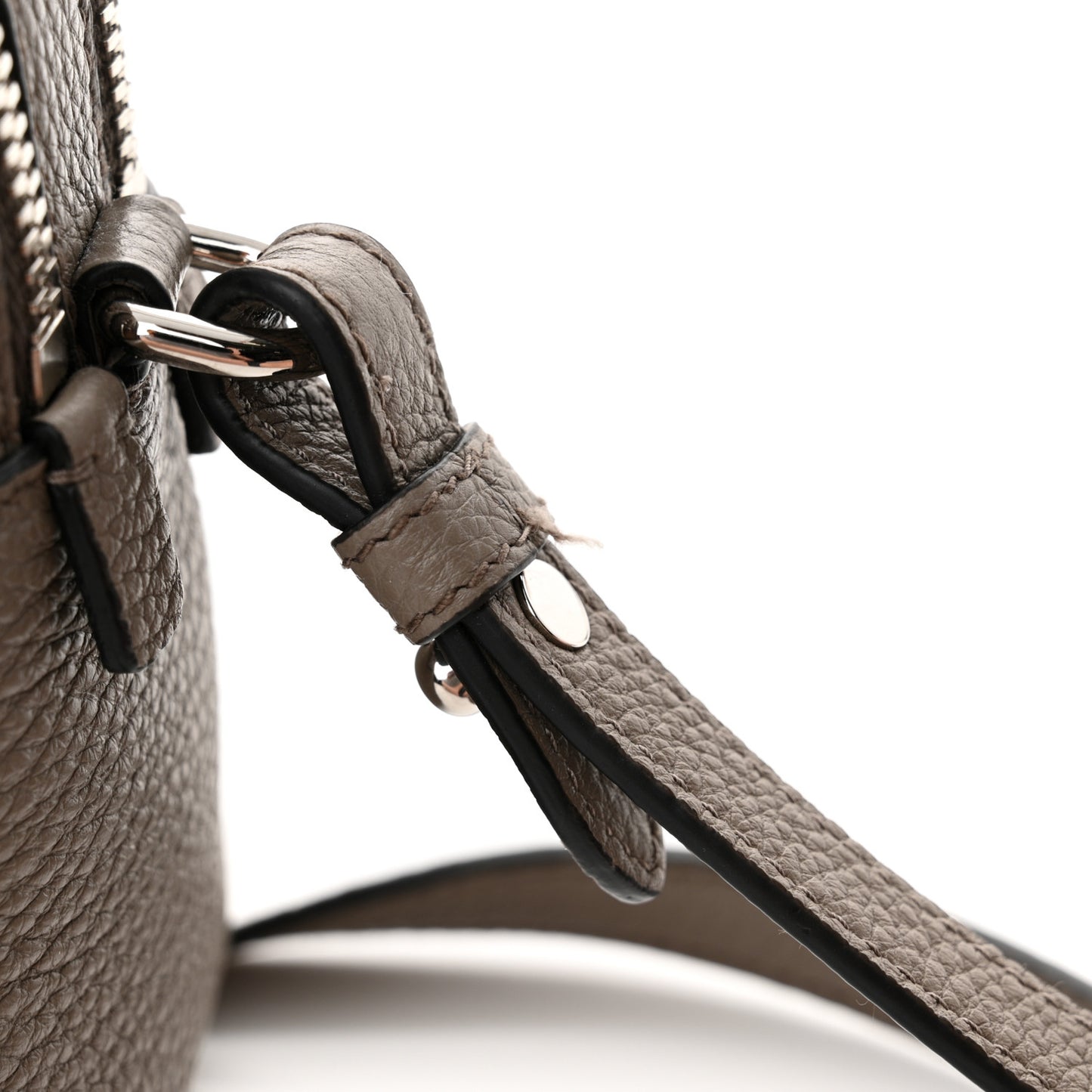 Vitello Daino Soft Camera Crossbody Argilla