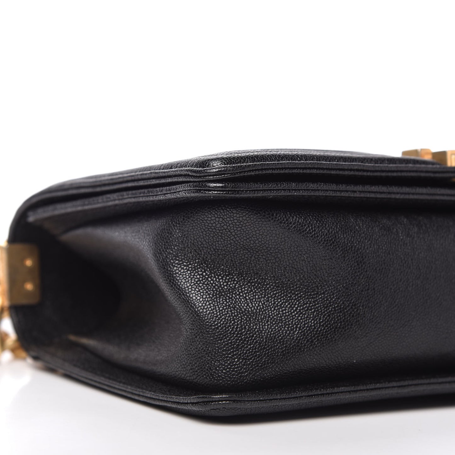 Caviar Chevron Quilted Medium Boy Flap Black