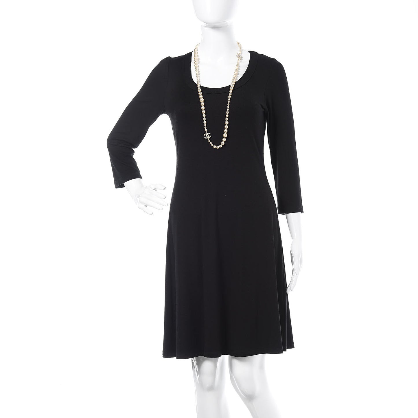 Graduated Pearl CC Long Necklace Light Gold