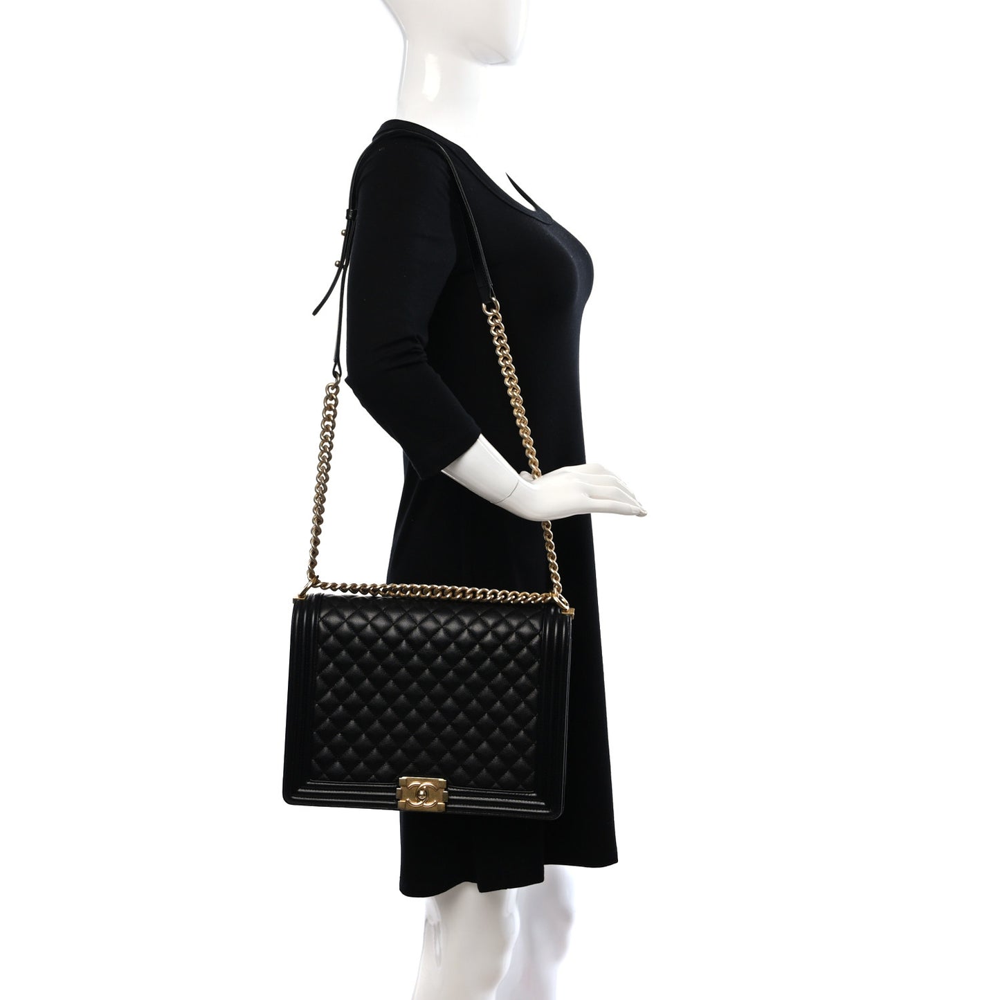 Caviar Quilted Large Boy Flap Black