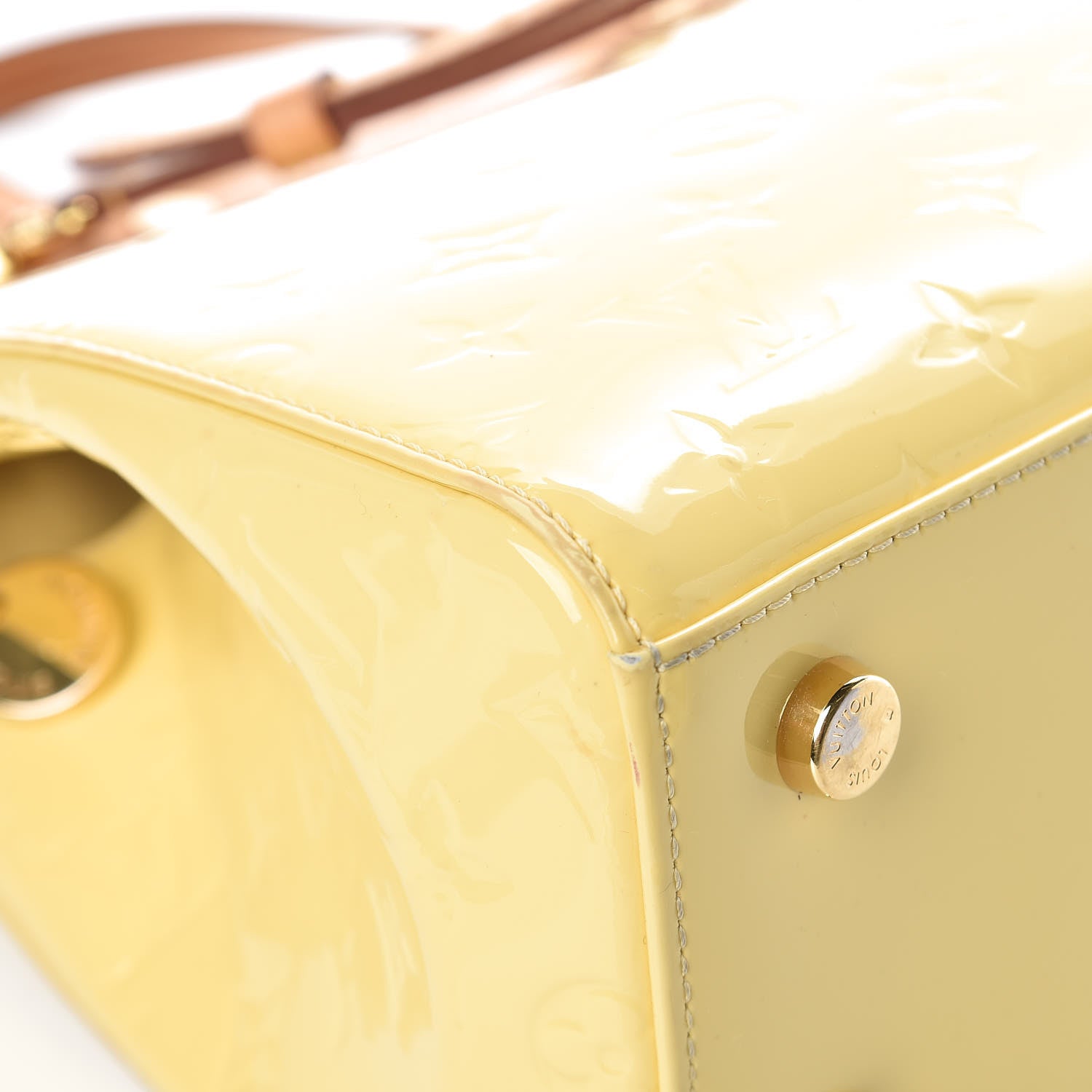 Louis Vuitton Vernis Brea MM Citrine 15 of 18