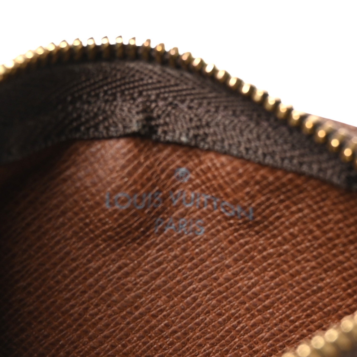 Louis Vuitton Monogram Key Pouch 6 of 7