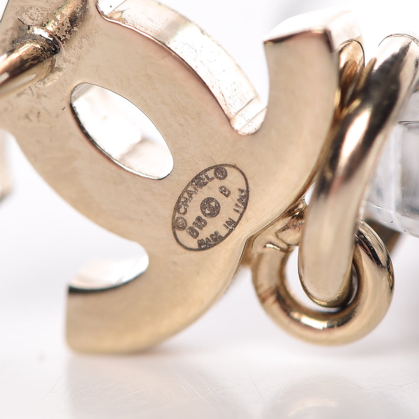 Resin Lambskin Chain N°5 Coco CC Drop Earrings Black Gold