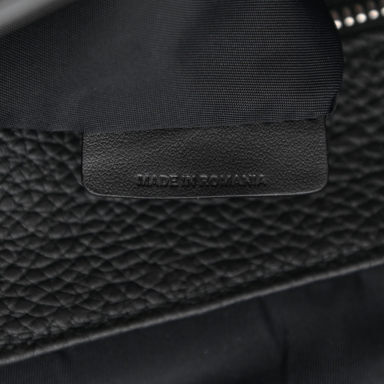 Burberry Grainy Calfskin Embossed Bruno Messenger Black 7 of 11