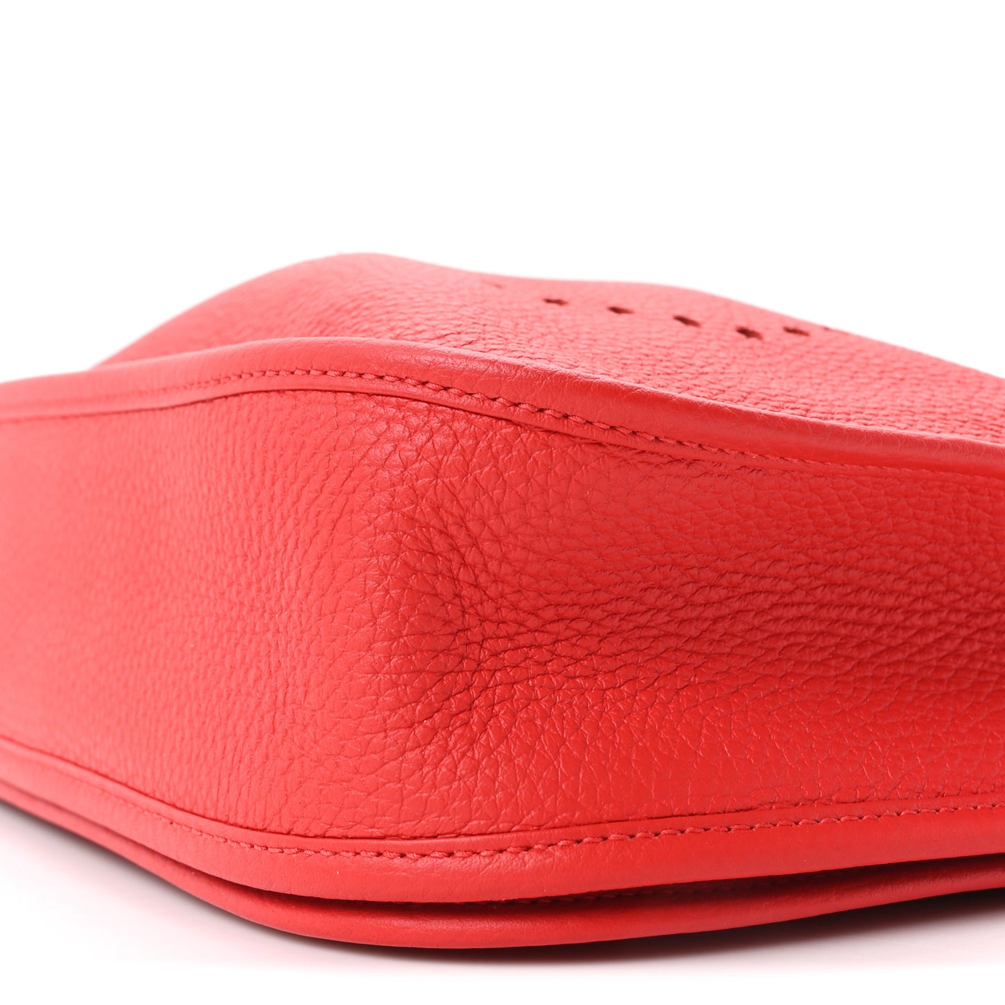 Taurillon Clemence EVELYNE III GM Rouge de Coeur