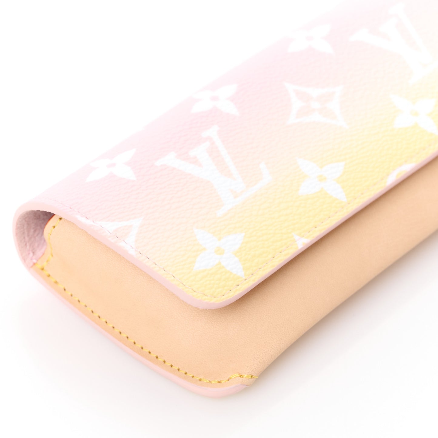 Monogram Giant By The Pool Woody Glasses Case Light Pink