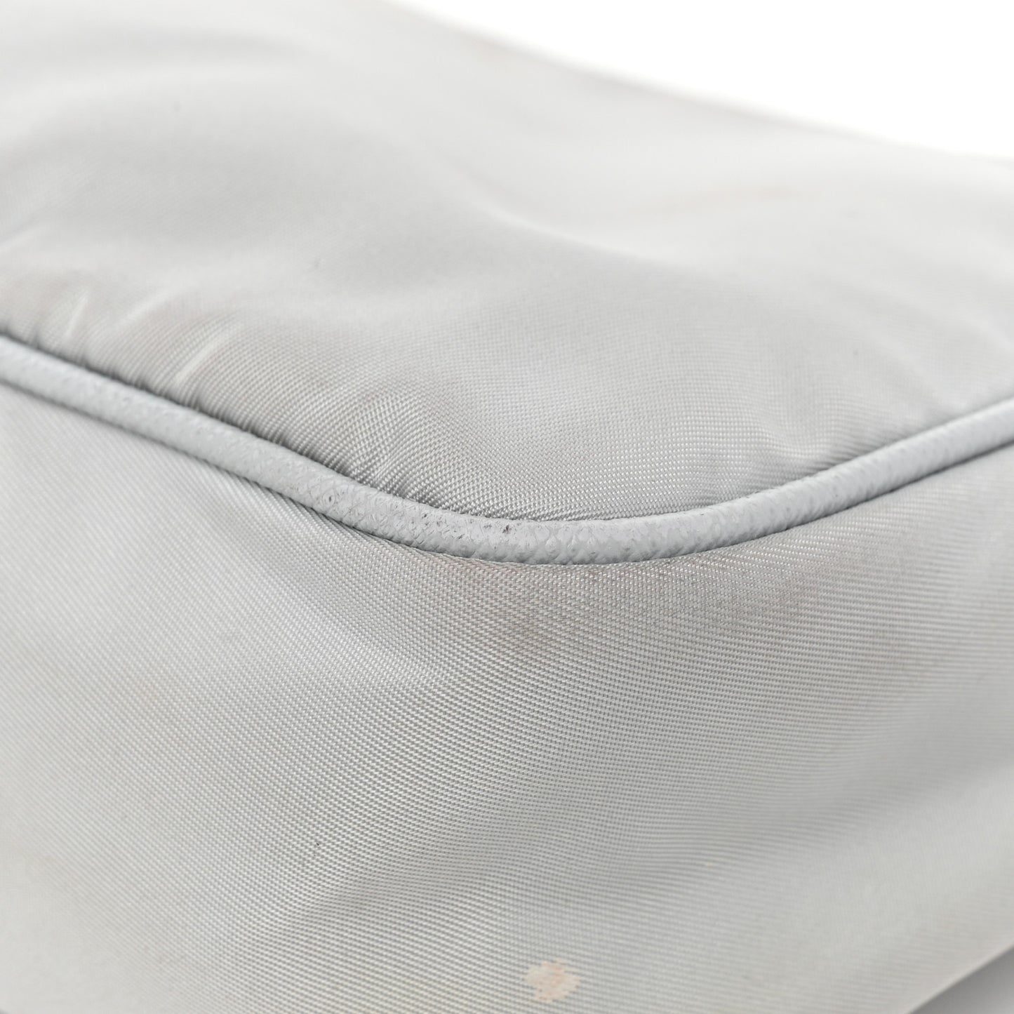 Re-Nylon Saffiano Re-Edition 2005 Shoulder Bag Fiordaliso