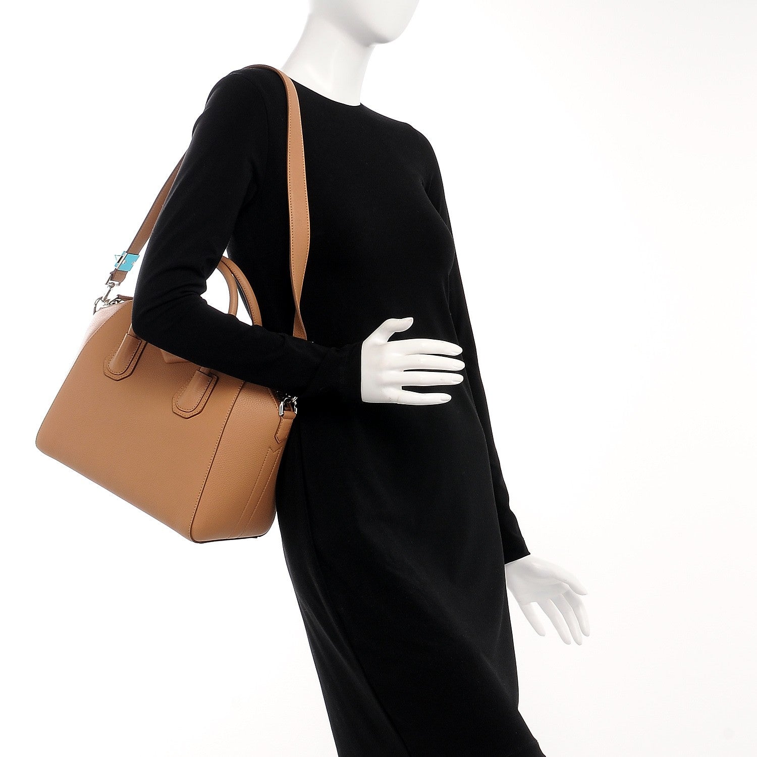 Givenchy Sugar Goatskin Small Antigona Medium Beige 3 of 8