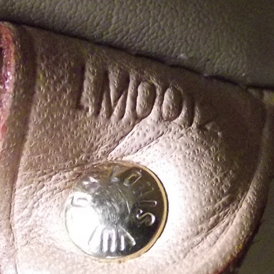 Louis Vuitton Vernis Houston Beige 9 of 9