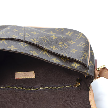 Louis Vuitton Monogram Menilmontant PM 8 of 18