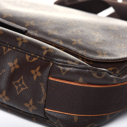 Louis Vuitton Monogram Beaubourg MM Messenger Bag 11 of 17