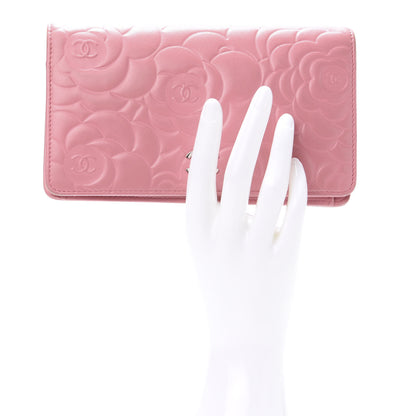 Chanel Lambskin Camellia Embossed Yen Wallet Pink 2 of 10