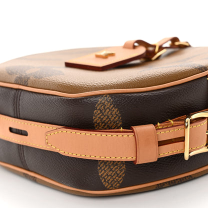 Louis Vuitton Reverse Monogram Giant Boite Chapeau Souple 9 of 9