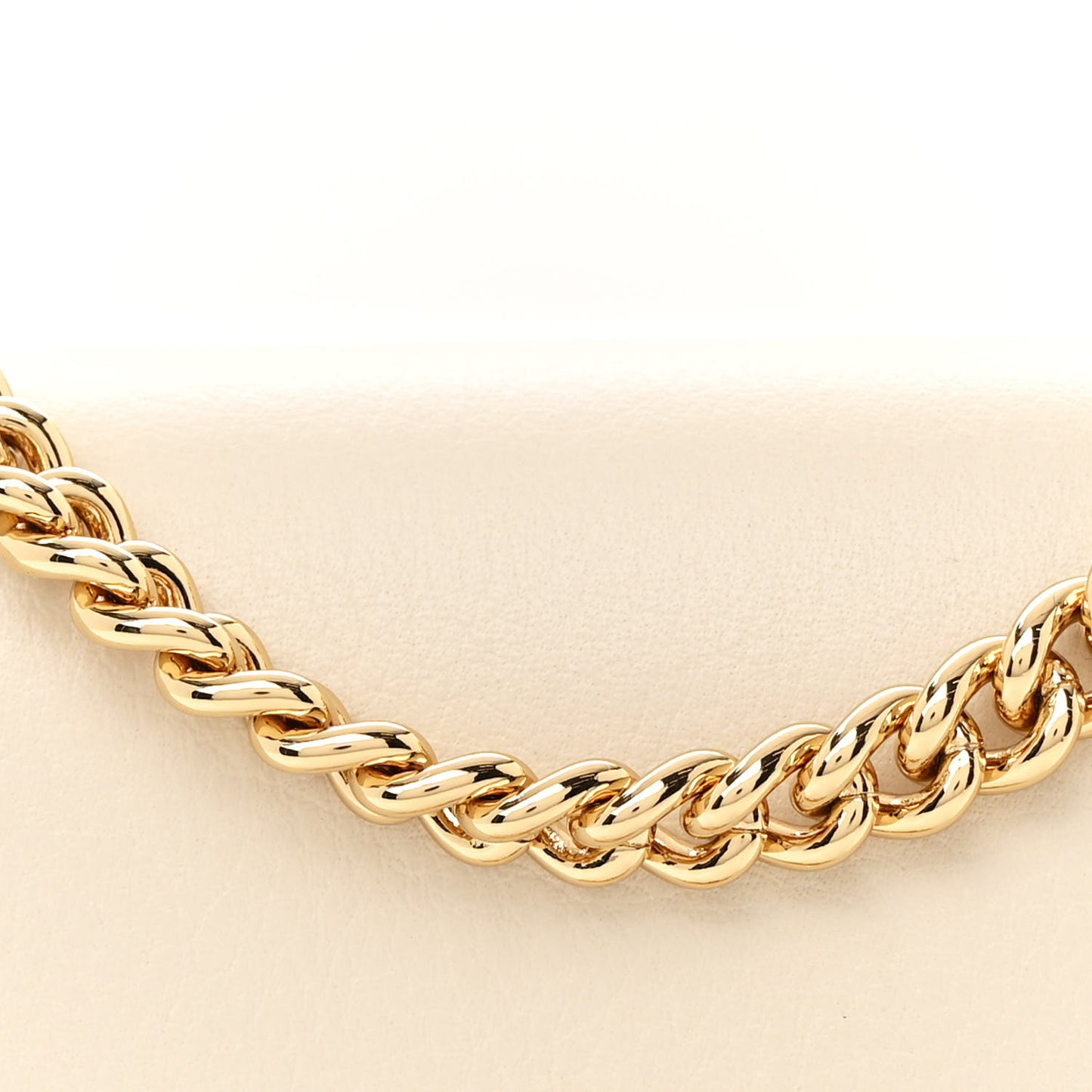 Roxy Calfskin Medium Blondie Chain Wallet Mystic White