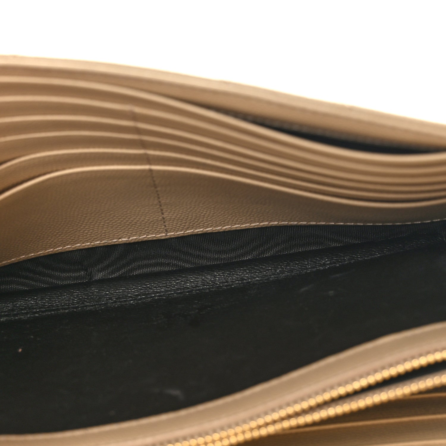 Saint Laurent Grain De Poudre Matelasse Chevron Monogram Chain Wallet Dark Beige 6 of 9