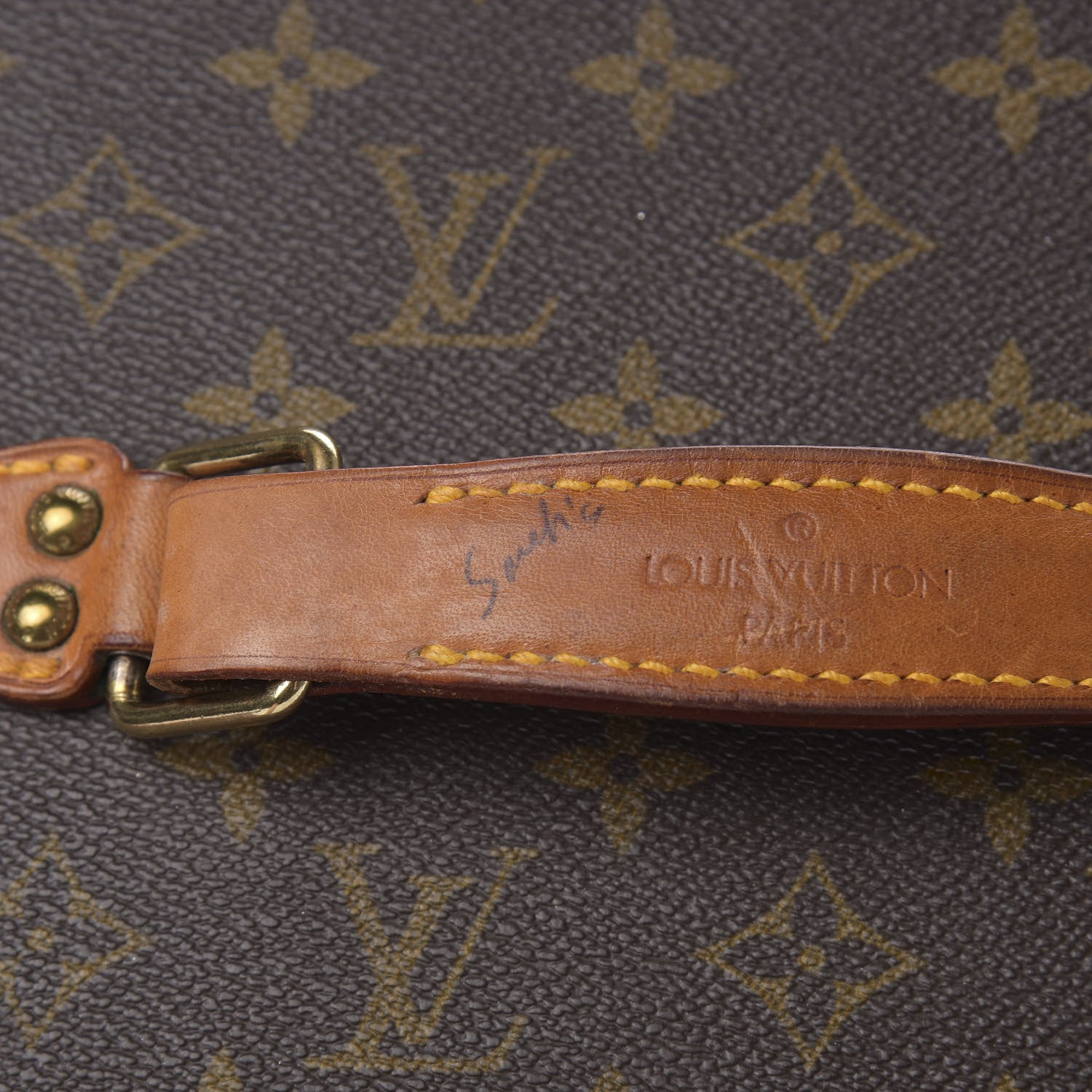 Louis Vuitton Monogram Boite Pharmacie Toiletry Case 13 of 19