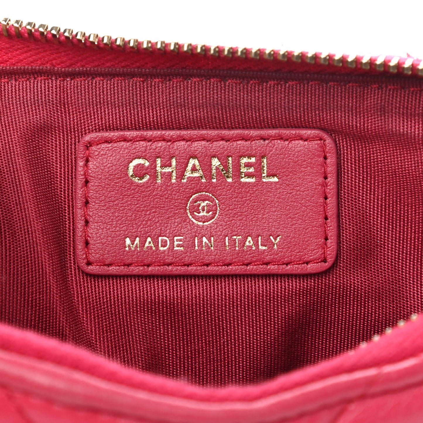 Shiny Goatskin Quilted Chanel 19 Phone and Card Holder Red