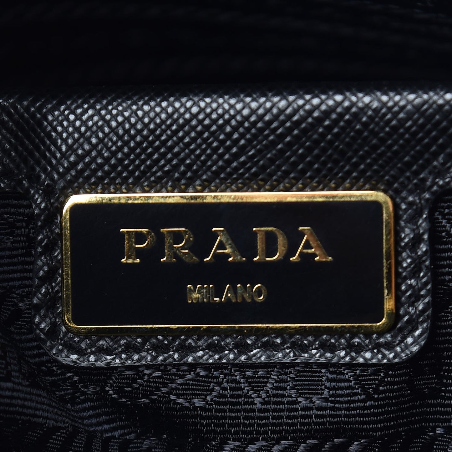 Saffiano Lux Bauletto Black
