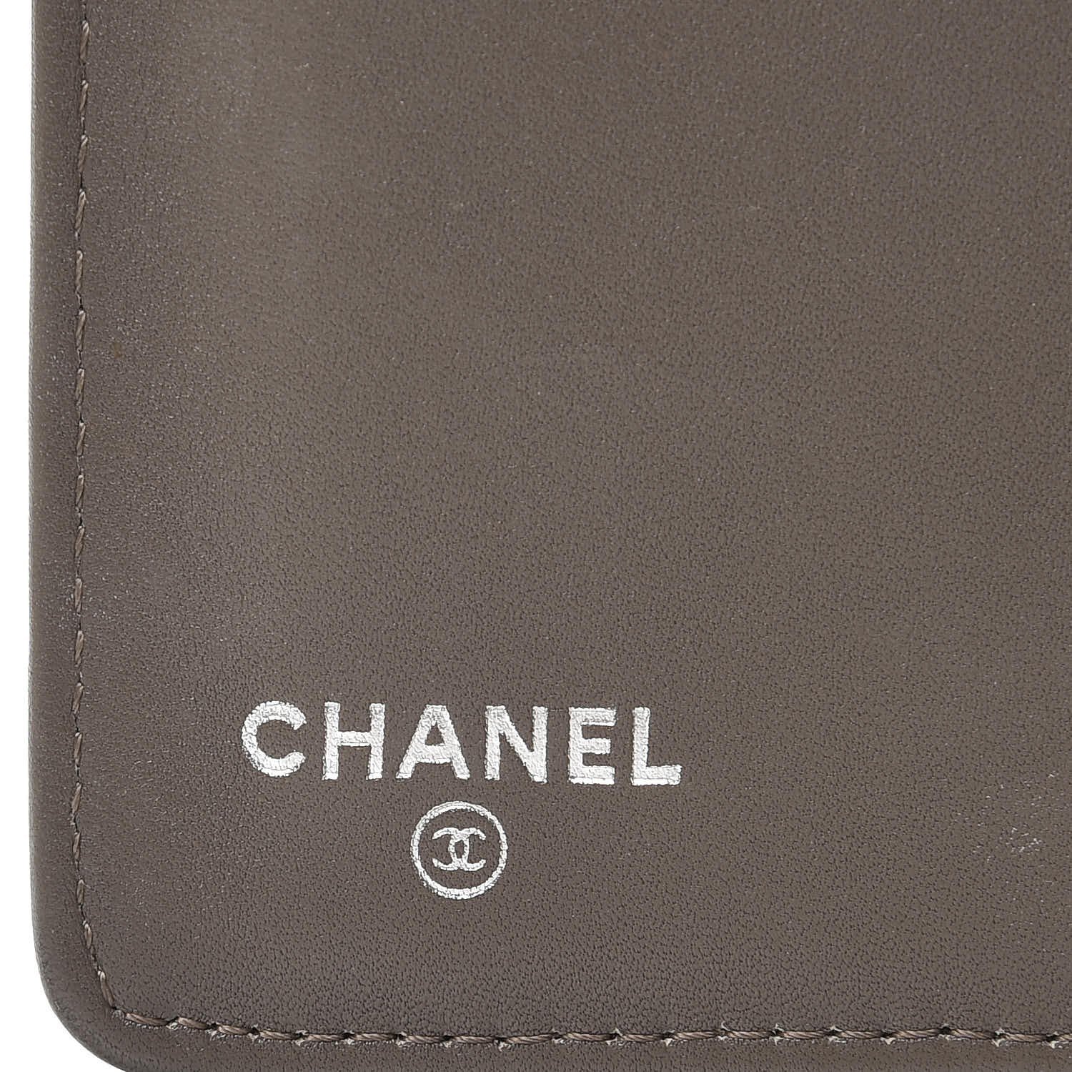 Chanel Caviar Timeless CC Yen Wallet Grey 6 of 14