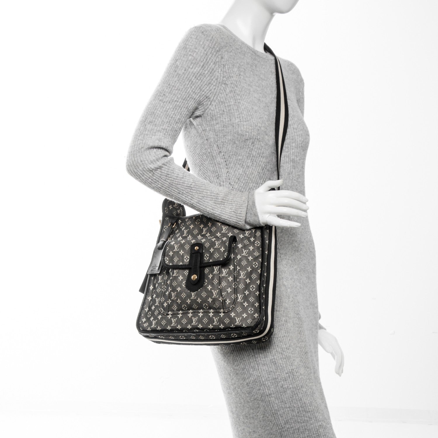 Louis Vuitton Mini Monogram Besace Mary Kate Black 2 of 9