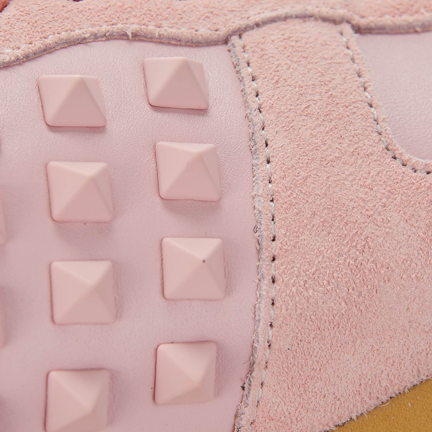 Suede Calfskin Rockstud Sneakers 37 Light Pink