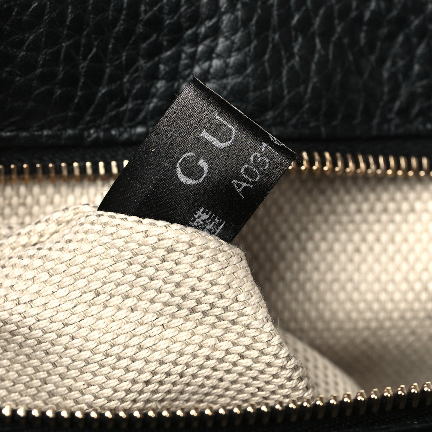Gucci Pebbled Calfskin Medium Soho Flap Crossbody Black 8 of 11