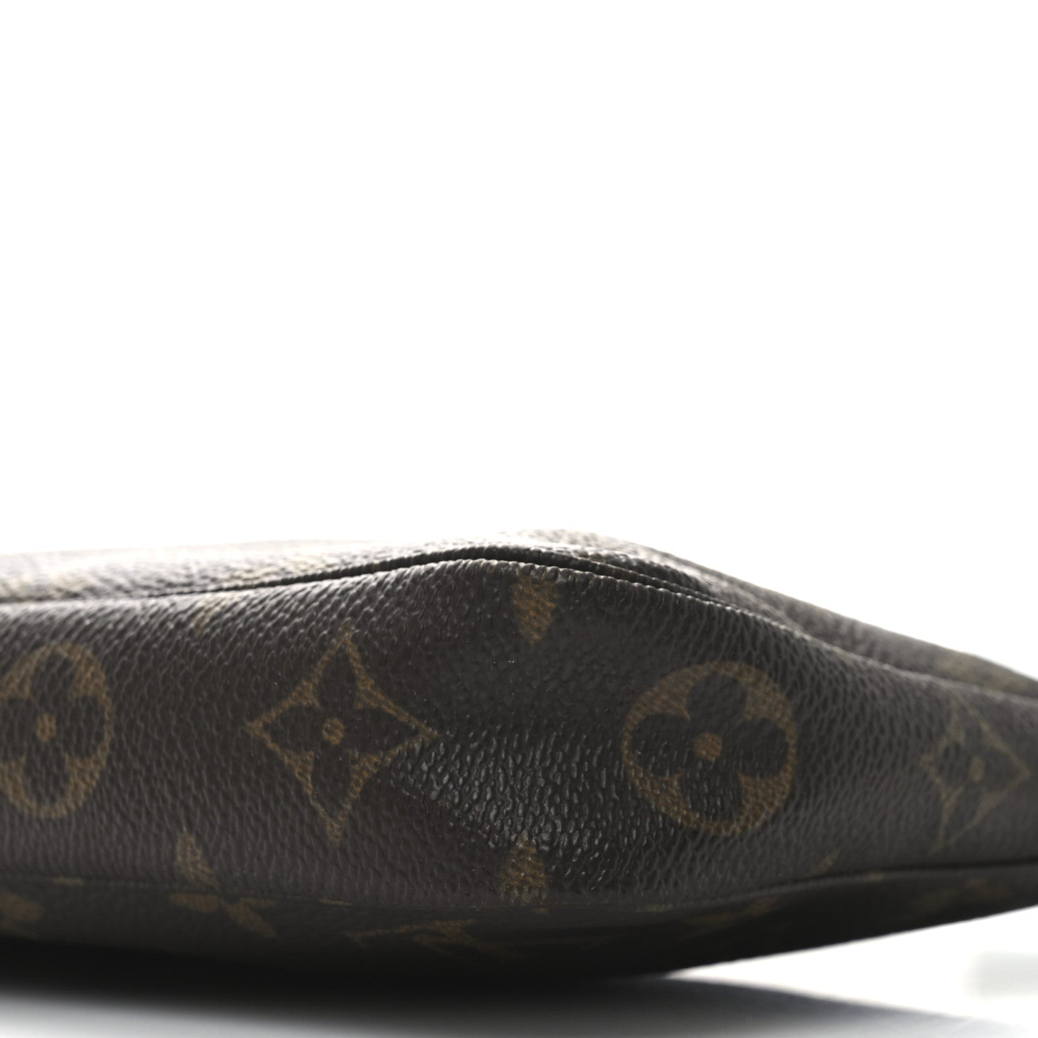 Louis Vuitton Monogram Pochette Accessories 9 of 10