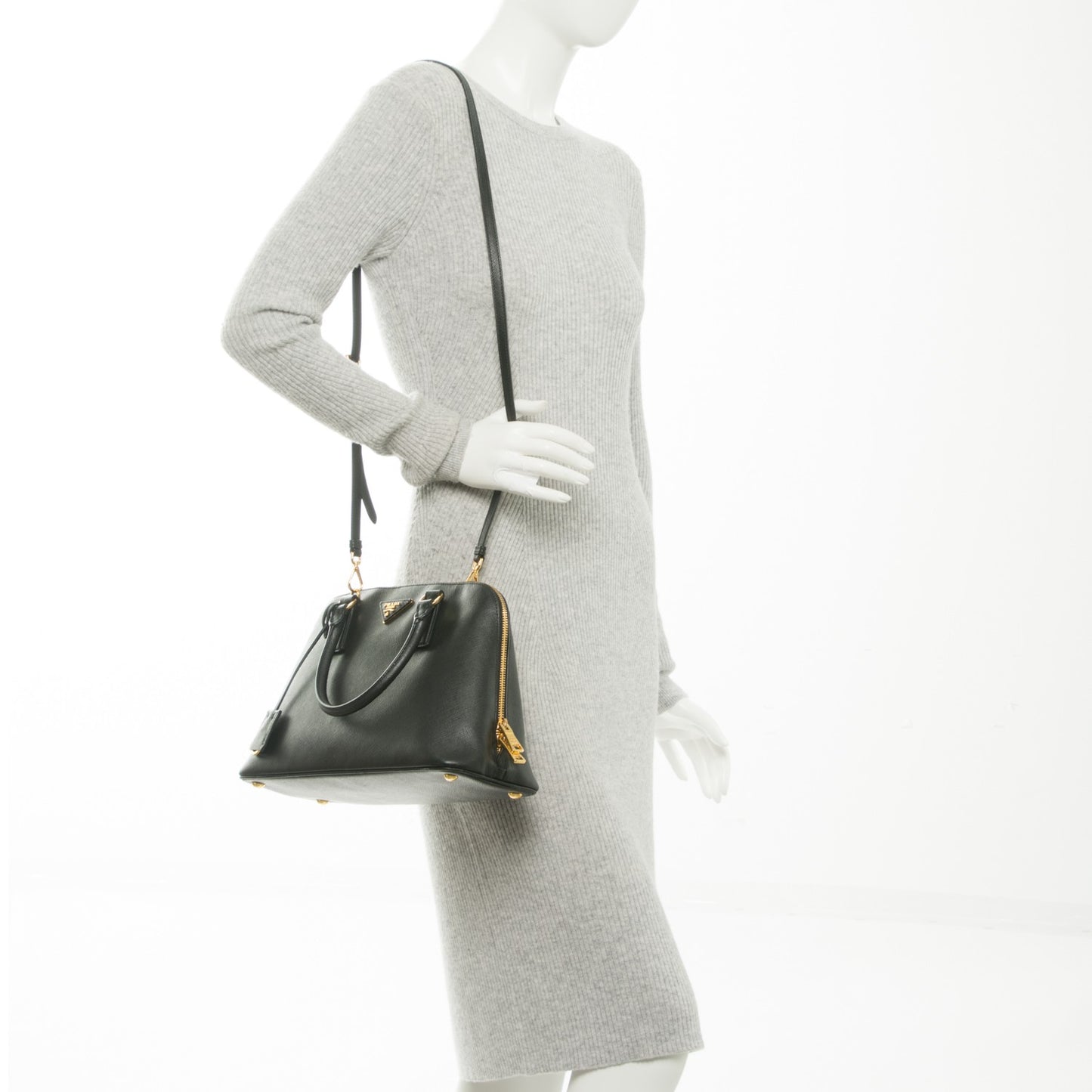 Saffiano Lux Medium Promenade Tote Black