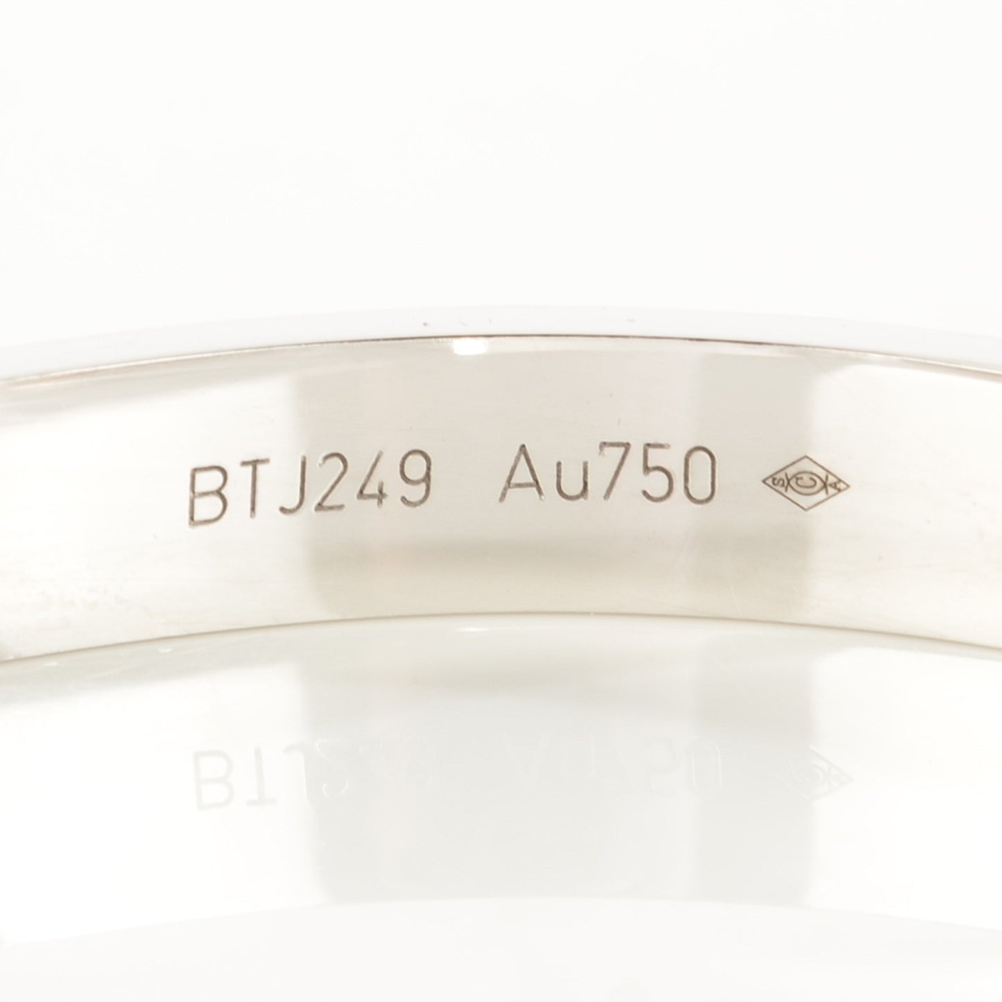 18K White Gold LOVE Bracelet 16