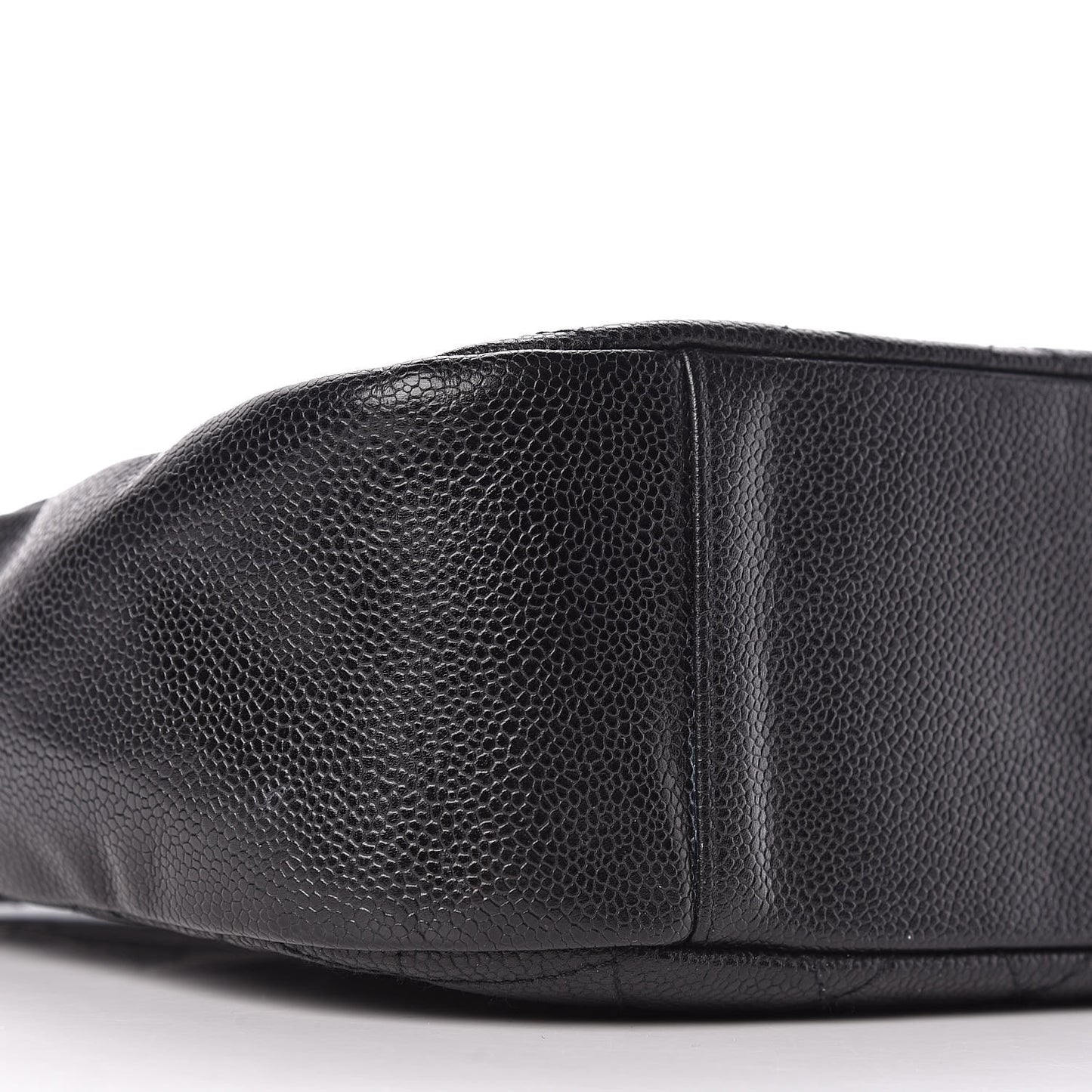 Caviar Quilted Timeless CC Shoulder Bag Black