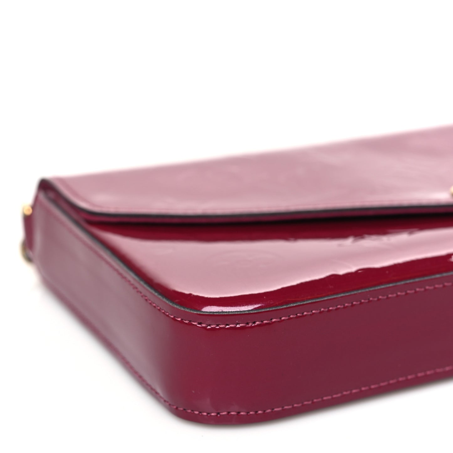 Vernis Felicie Chain Wallet Magenta